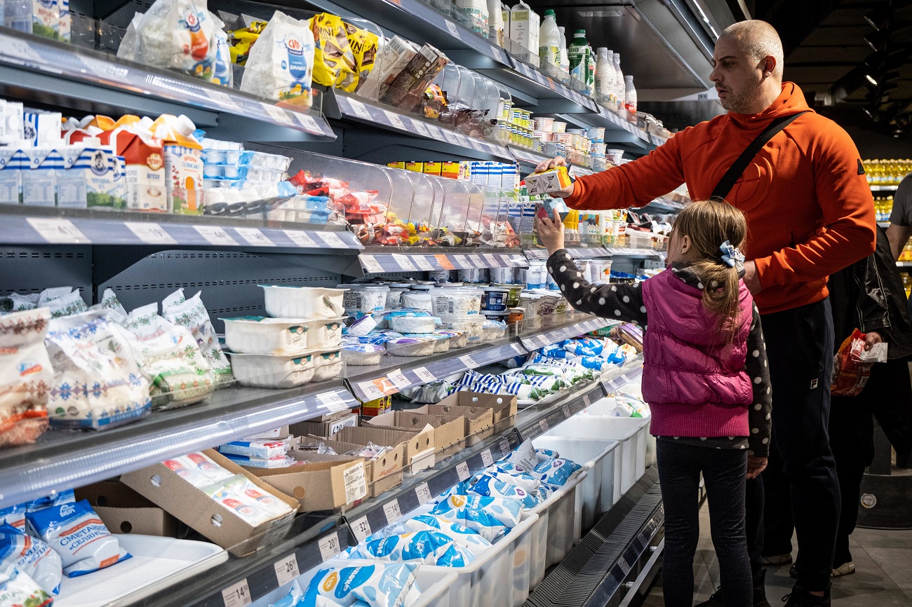 Попит повертається. Що купують українці в магазинах під час війни